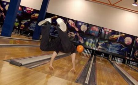 Techniques and Strategies in Strike Out Bowling