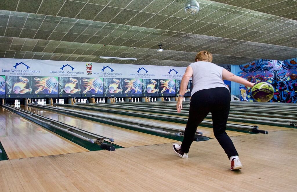 How Physical Strength Influences Bowling Technique?